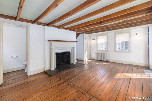 1187 Mount Carmel Avenue, North Haven, CT 06518