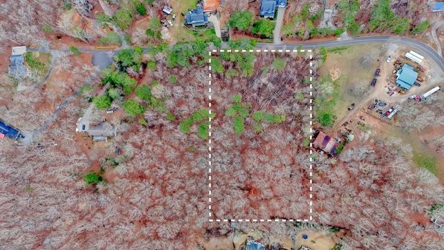 8245 Bow Trail, Woodstock, GA 30188