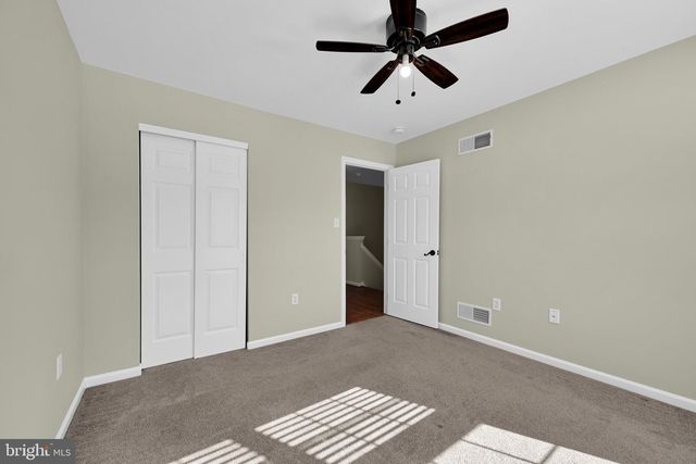 18-1 CRANBERRY RDG RDG, Reading, PA 19606