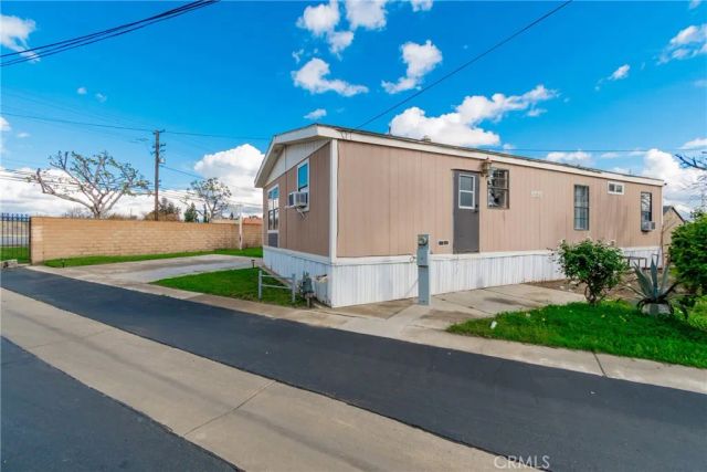 18411 Valley 64, Bloomington, CA 92316