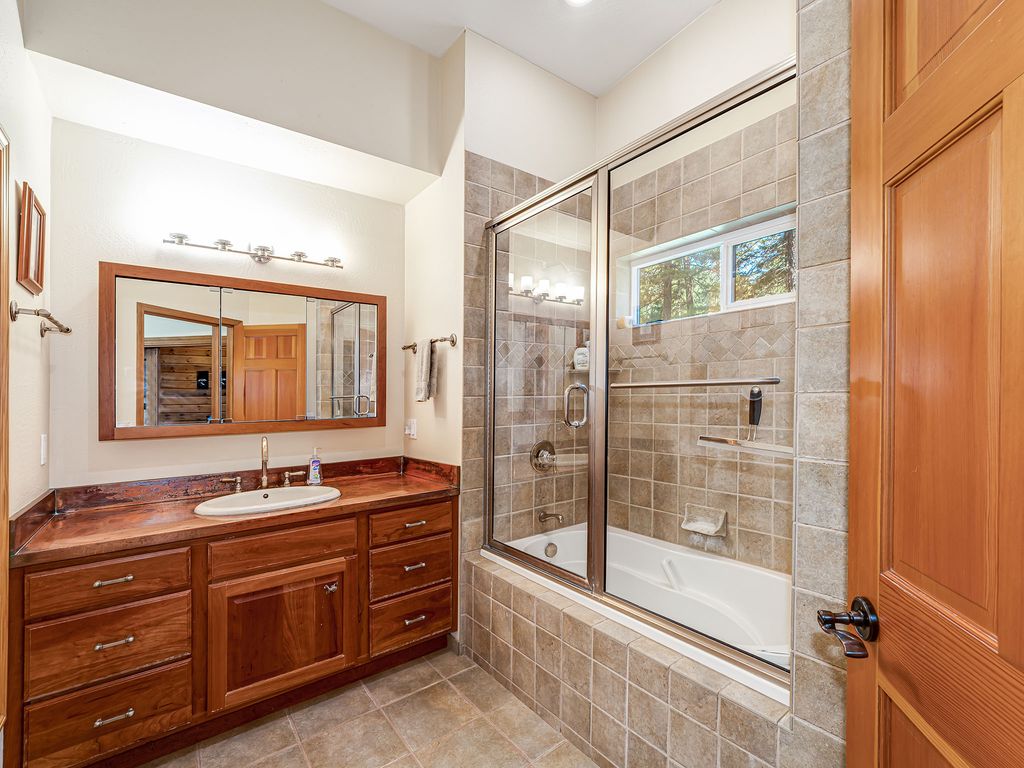 2130 Houston Drive, Whitefish, MT 59937 photo 13