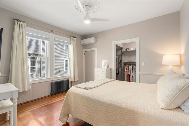 516 Pleasant St, Winthrop, MA 02152