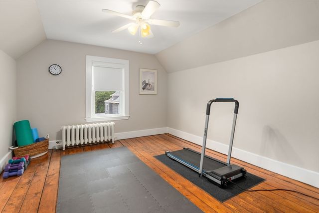 516 Pleasant St, Winthrop, MA 02152