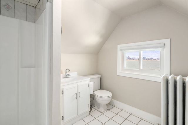 516 Pleasant St, Winthrop, MA 02152