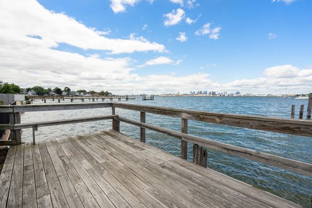 516 Pleasant St, Winthrop, MA 02152