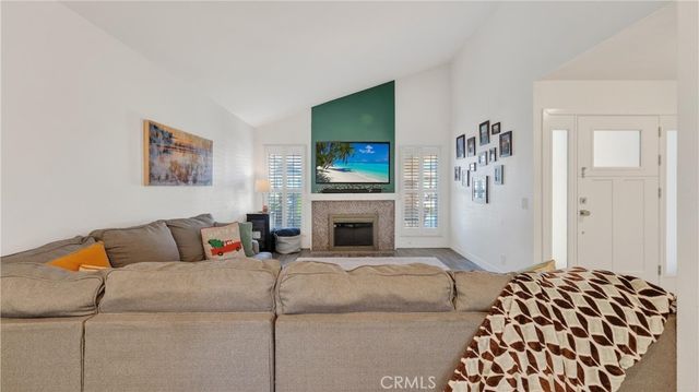 20972 Calle Celeste, Lake Forest, CA 92630