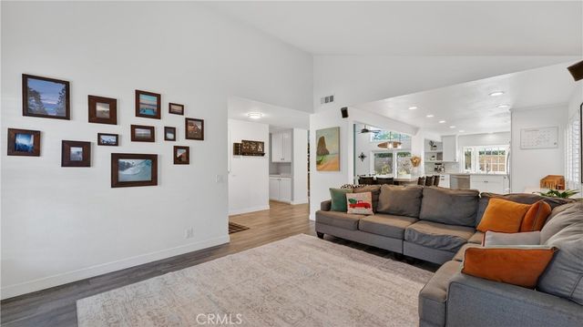 20972 Calle Celeste, Lake Forest, CA 92630