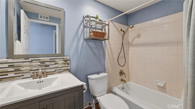 20972 Calle Celeste, Lake Forest, CA 92630