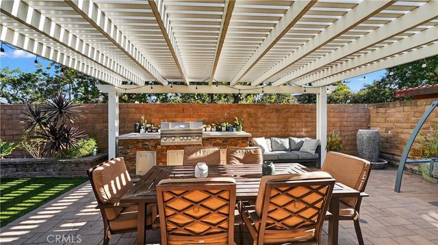 20972 Calle Celeste, Lake Forest, CA 92630