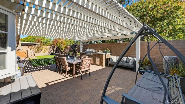 20972 Calle Celeste, Lake Forest, CA 92630