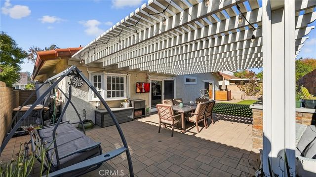 20972 Calle Celeste, Lake Forest, CA 92630