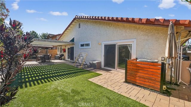 20972 Calle Celeste, Lake Forest, CA 92630