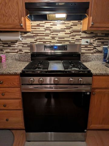 480 74th Street 203, Downers Grove, IL 60516