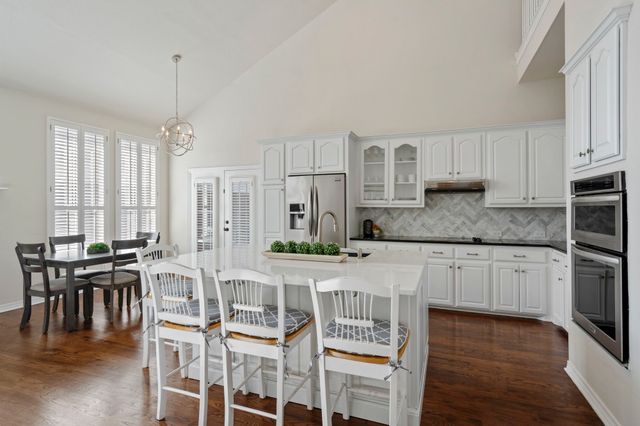 7944 Glade Hill Court, Dallas, TX 75218