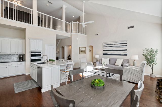 7944 Glade Hill Court, Dallas, TX 75218