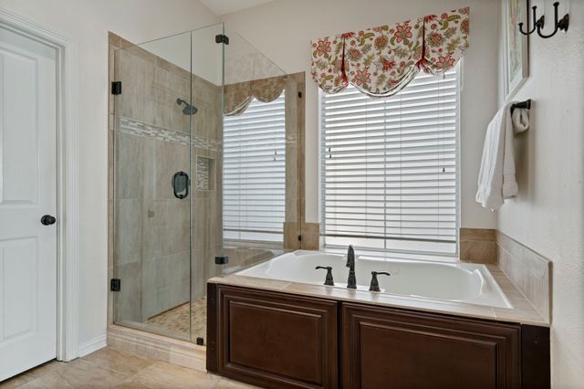 7944 Glade Hill Court, Dallas, TX 75218