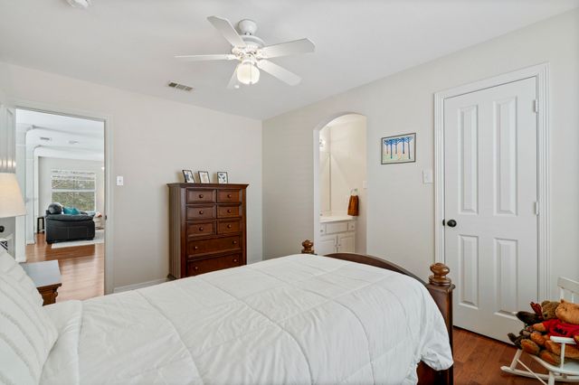 7944 Glade Hill Court, Dallas, TX 75218