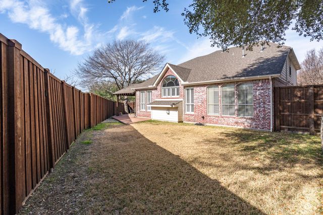 7944 Glade Hill Court, Dallas, TX 75218