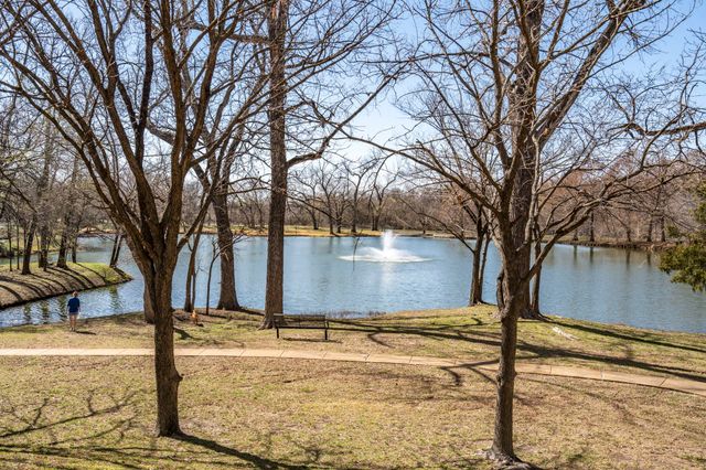 7944 Glade Hill Court, Dallas, TX 75218