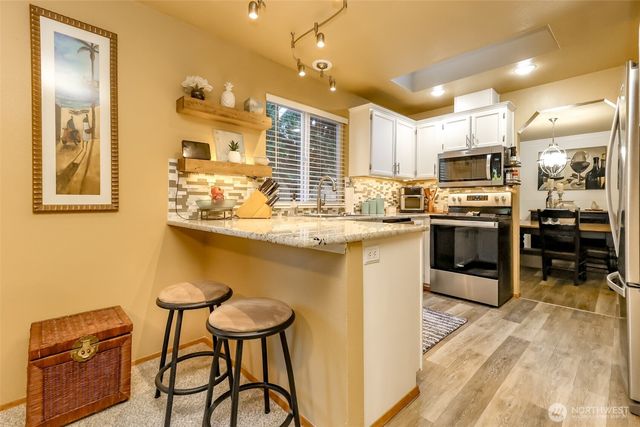 3817 52nd Avenue NE, Tacoma, WA 98422