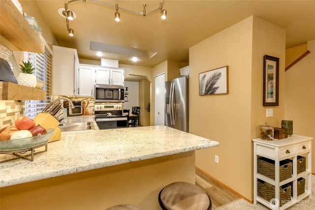 3817 52nd Avenue NE, Tacoma, WA 98422