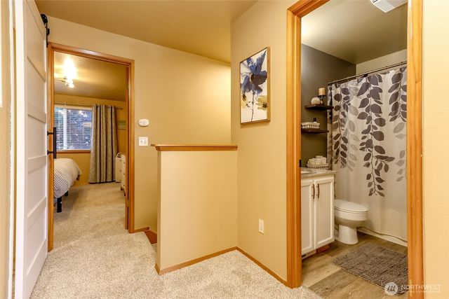 3817 52nd Avenue NE, Tacoma, WA 98422