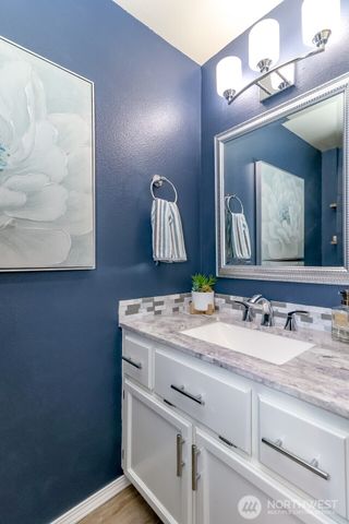 3817 52nd Avenue NE, Tacoma, WA 98422