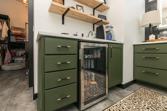 357 E State Highway Ww, Springfield, MO 65803