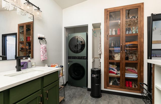 357 E State Highway Ww, Springfield, MO 65803