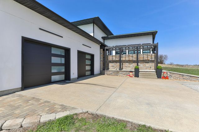 357 E State Highway Ww, Springfield, MO 65803