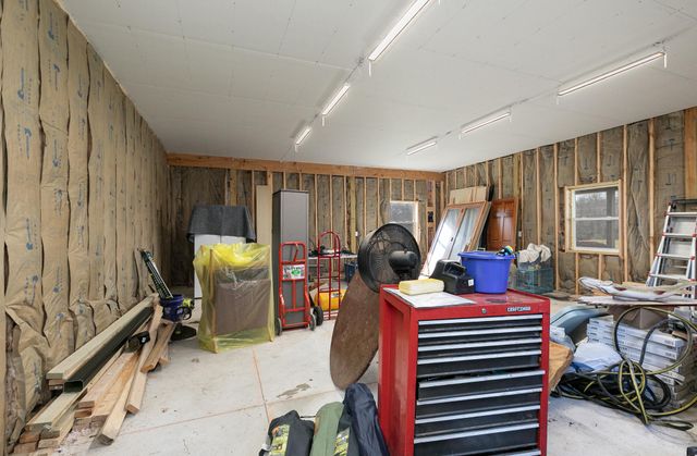 357 E State Highway Ww, Springfield, MO 65803