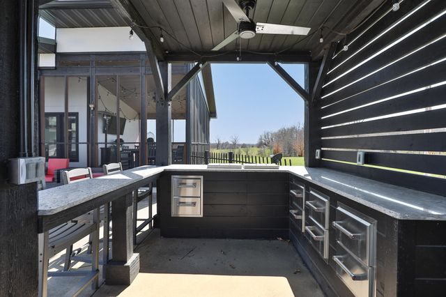 357 E State Highway Ww, Springfield, MO 65803