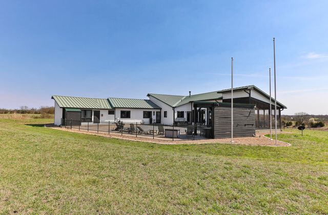 357 E State Highway Ww, Springfield, MO 65803