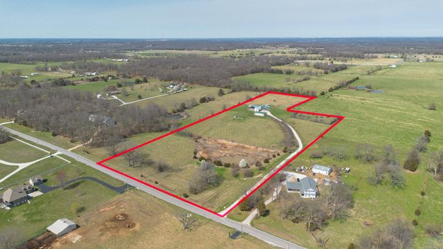 357 E State Highway Ww, Springfield, MO 65803