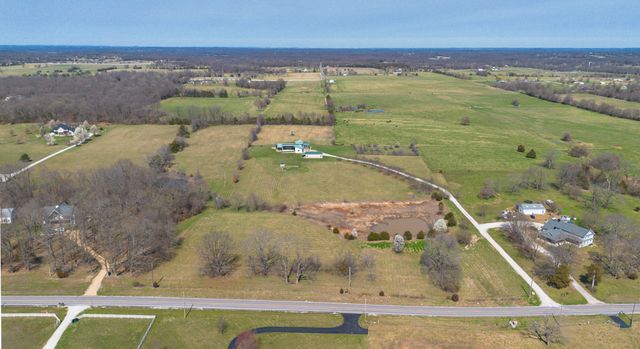 357 E State Highway Ww, Springfield, MO 65803