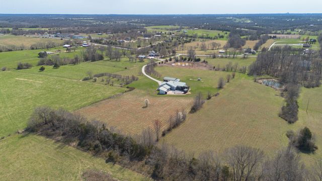 357 E State Highway Ww, Springfield, MO 65803