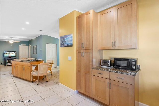 925 Evergreen Street, Barefoot Bay, FL 32976
