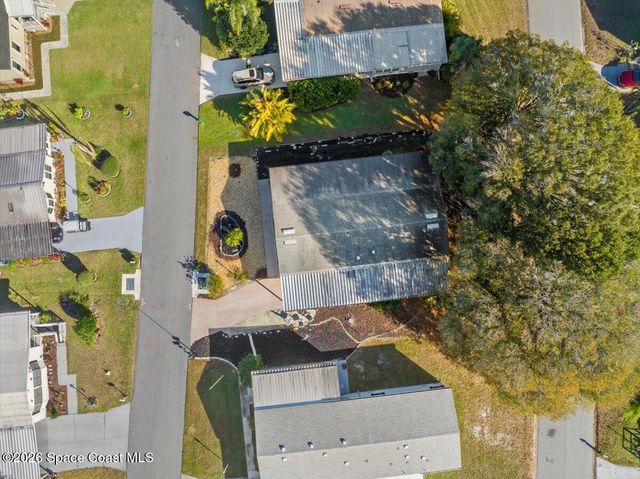925 Evergreen Street, Barefoot Bay, FL 32976