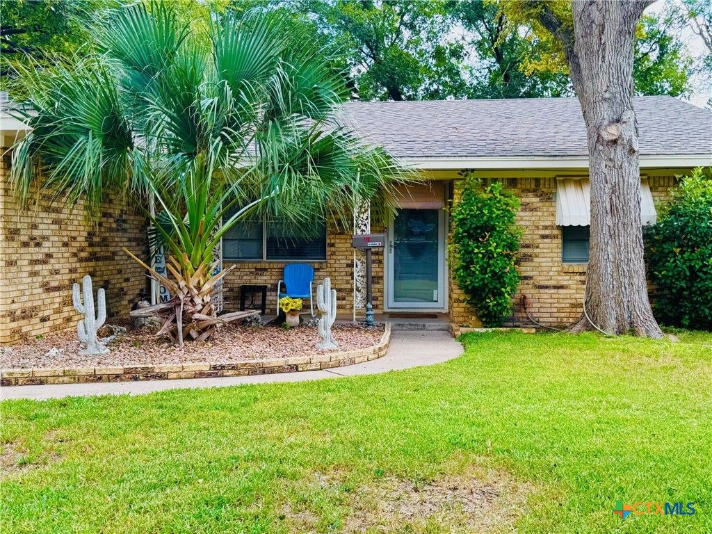 118 N 30th Street, Gatesville, TX 76528