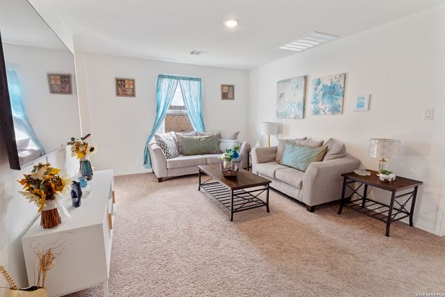 6910 Stellar Cv, San Antonio, TX 78252