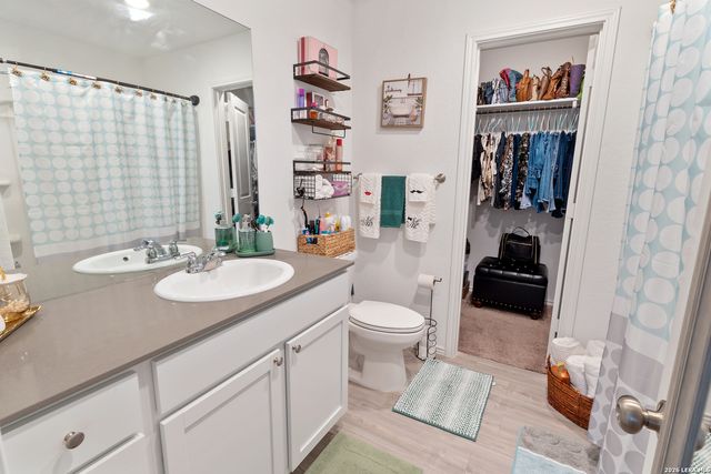 6910 Stellar Cv, San Antonio, TX 78252