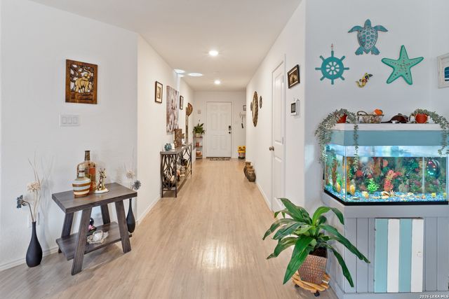6910 Stellar Cv, San Antonio, TX 78252