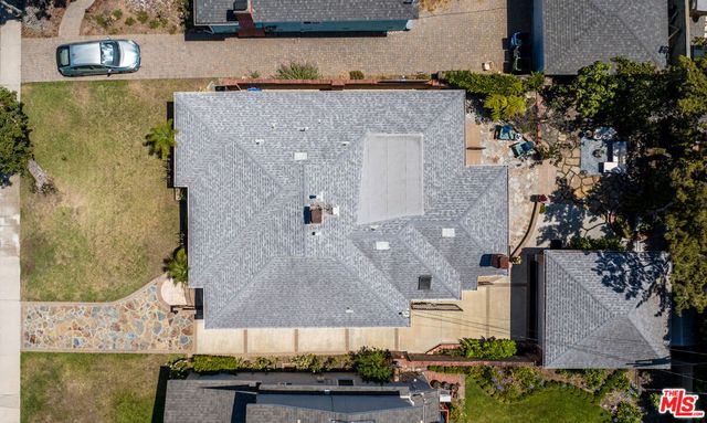 7807 Stewart Avenue, Los Angeles, CA 90045