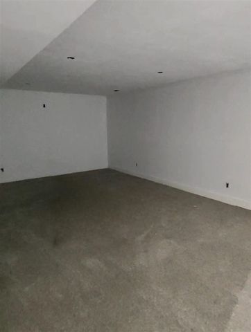 254 Meeking Street, Muskegon, MI 49442