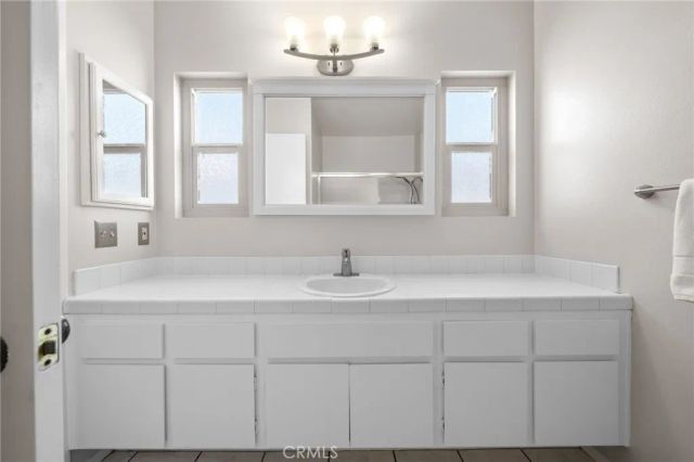 1555 Northrim Court 283, San Diego, CA 92111