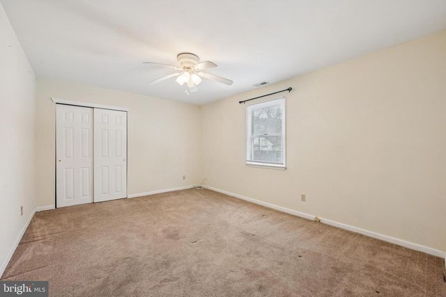 602 S LAKESHORE DR, Browns Mills, NJ 08015