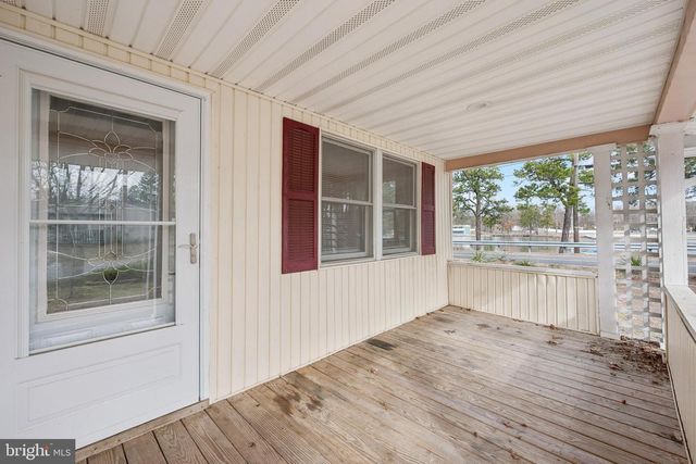 602 S LAKESHORE DR, Browns Mills, NJ 08015