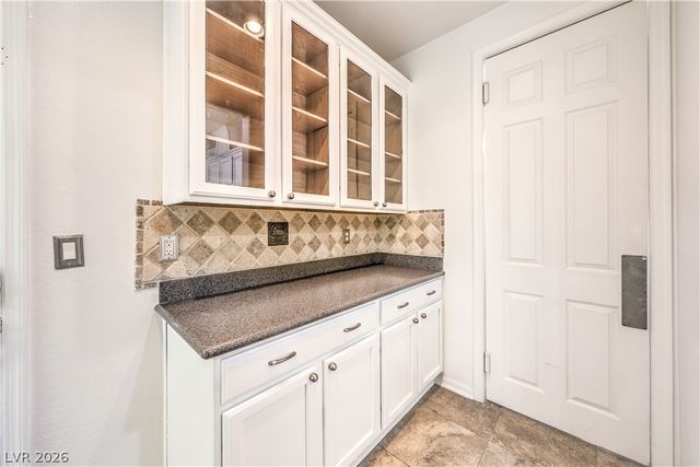 10227 Sunset Gardens Drive, Las Vegas, NV 89135