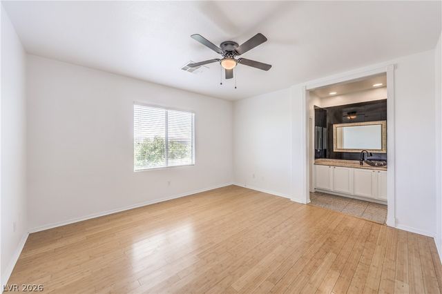 10227 Sunset Gardens Drive, Las Vegas, NV 89135