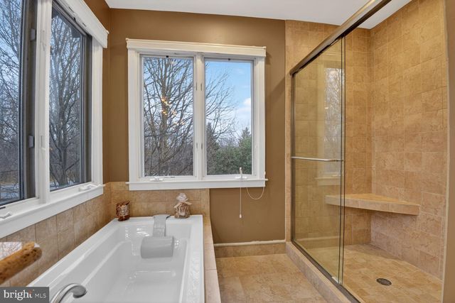 11300 WATER POINTE CIR, Reston, VA 20194